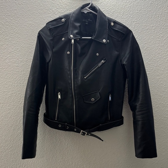 Love Tree Jackets & Blazers - Love Tree Black Moto Jacket with Silver Accents